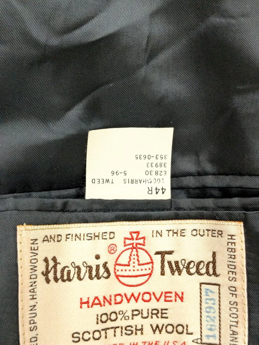 Harris Tweed Lands End Blazer Jacket Men's Size 44R Gray Herringbone Sport Coat
